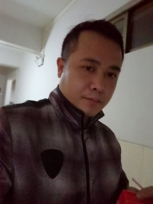 礼哥的第一张照片--宜宾相亲服务中心