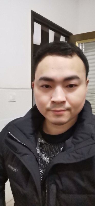 老实人的第一张照片--宜宾相亲服务中心