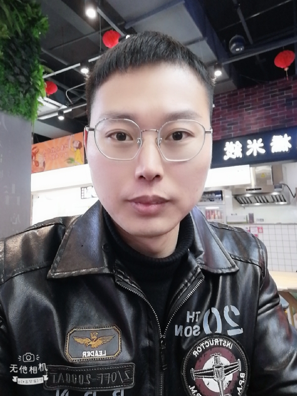 liuxiaocong的第一张照片--宜宾相亲服务中心