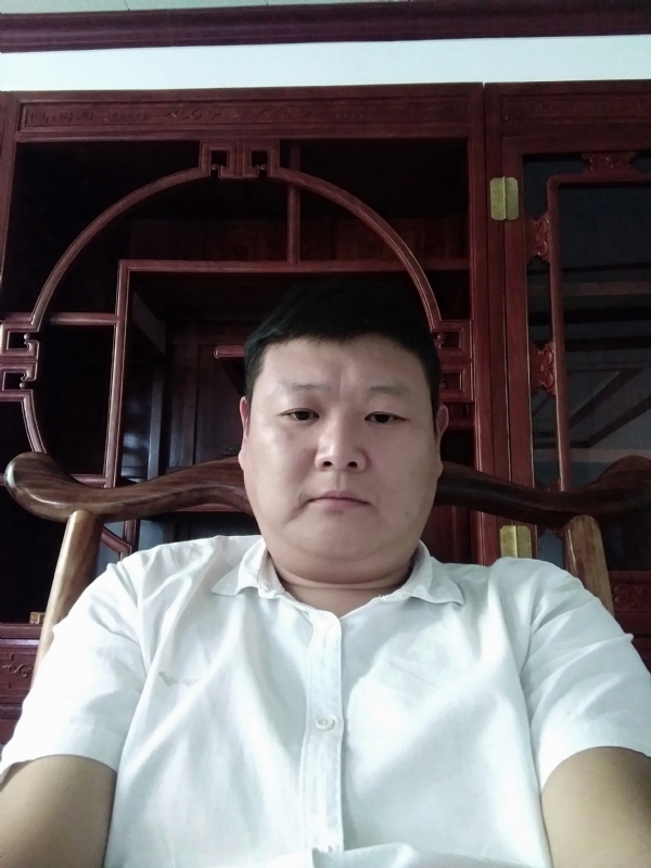 狼图腾的第一张照片--宜宾相亲服务中心