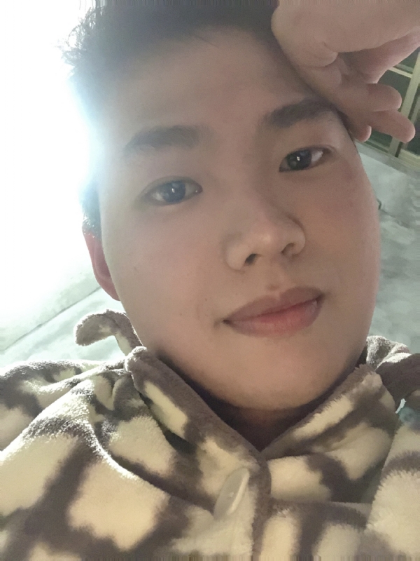 她的第四张照片--宜宾相亲服务中心