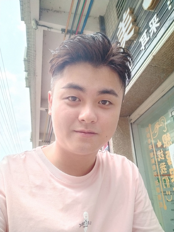 李健诚的第一张照片--宜宾相亲服务中心