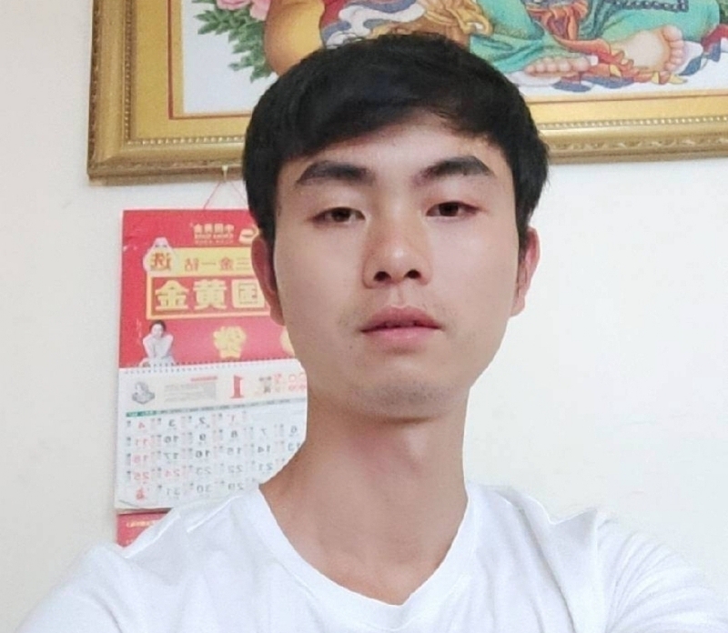 刘利的第一张照片--宜宾相亲服务中心