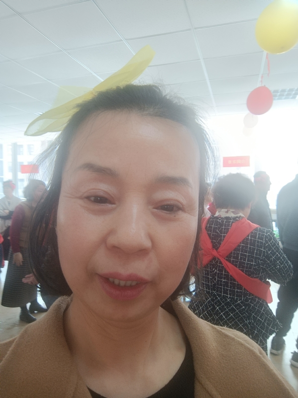 晨曦的第一张照片--宜宾相亲服务中心