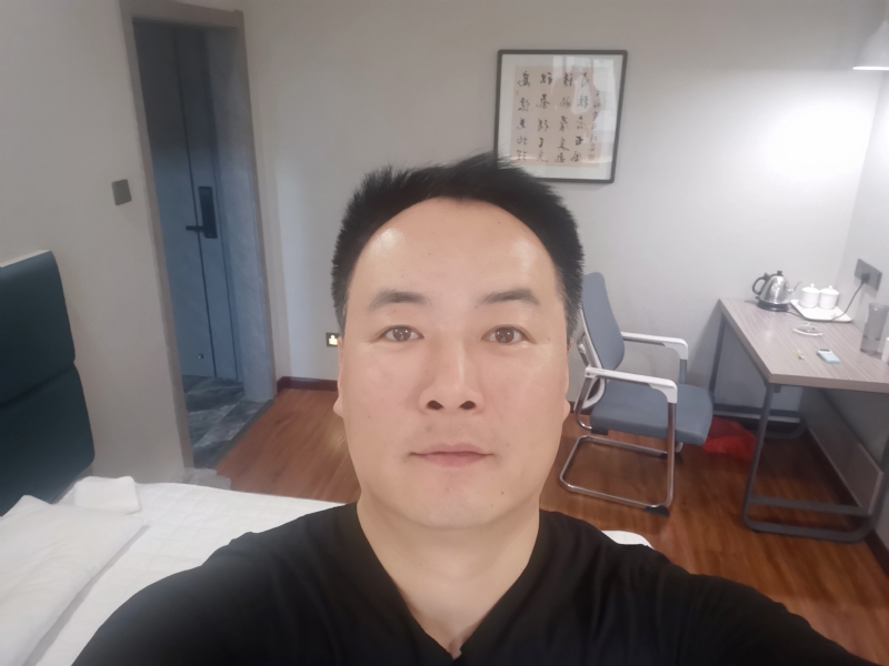 莫待花落空折枝的第一张照片--宜宾相亲服务中心