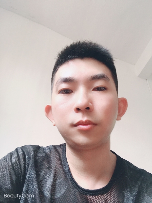 诚恳的第一张照片--宜宾相亲服务中心