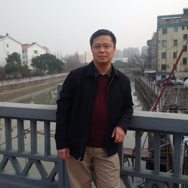 男士的第七张照片--宜宾相亲服务中心