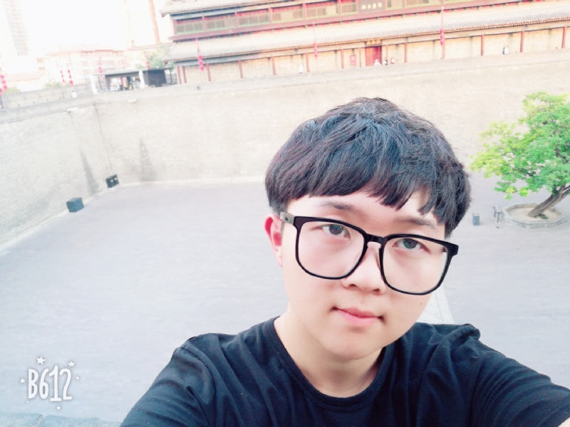 白夜行中人的第三张照片--宜宾相亲服务中心
