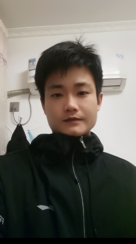 Mr丶Cui的第二张照片--宜宾相亲服务中心