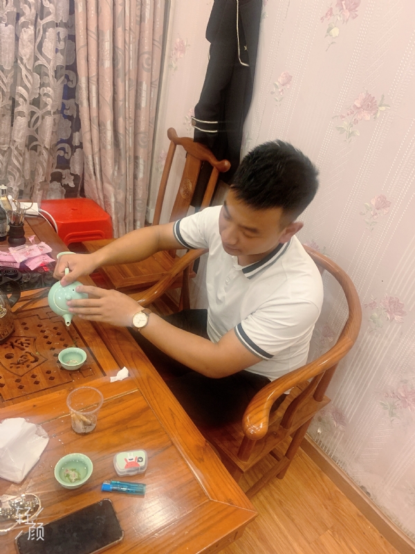古有风琴的第一张照片--宜宾相亲服务中心