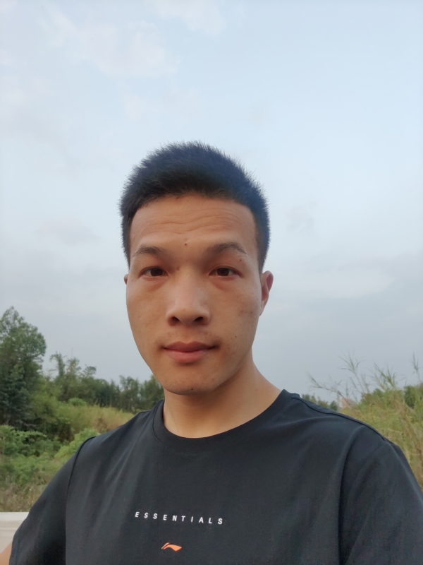 大龙的第一张照片--宜宾相亲服务中心