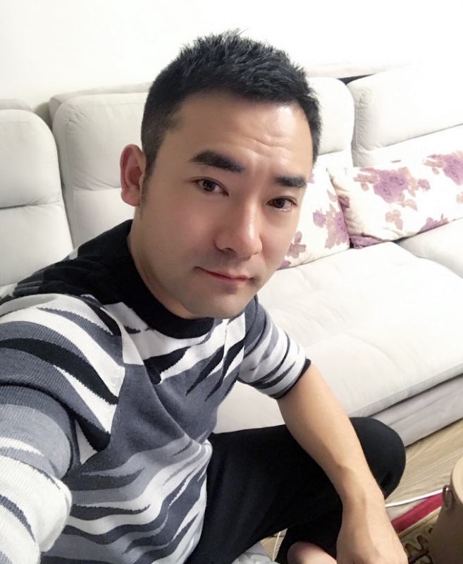 随风的第一张照片--宜宾相亲服务中心