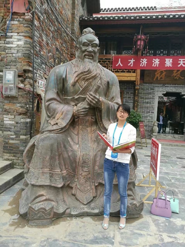 过眼云烟的第二张照片--宜宾相亲服务中心