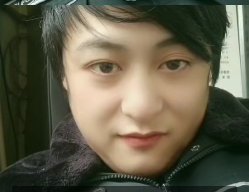 小玮的第一张照片--宜宾相亲服务中心