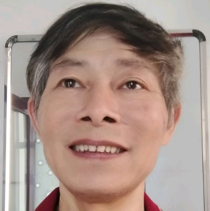 唐衡的第一张照片--宜宾相亲服务中心
