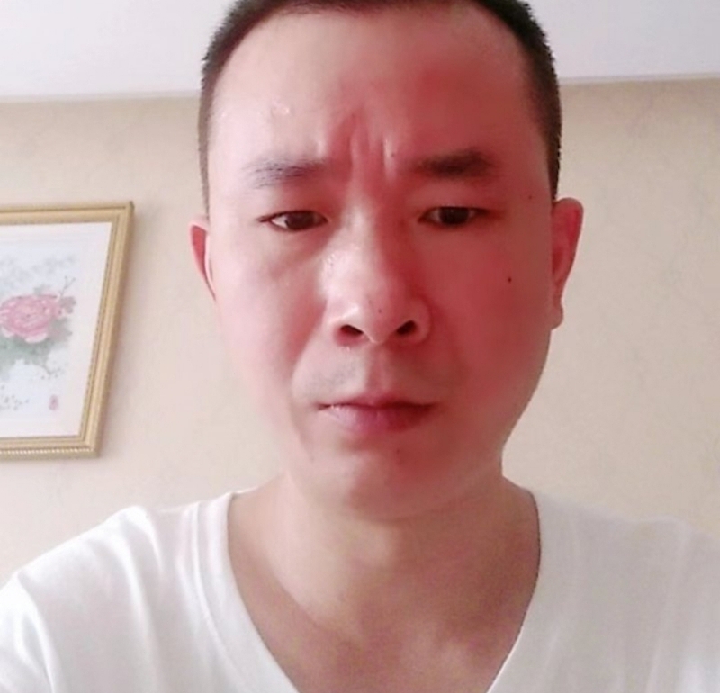 自由飞翔的第一张照片--宜宾相亲服务中心