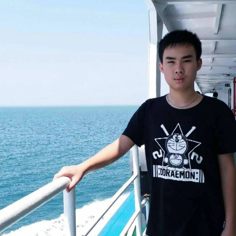 小绅士的第一张照片--宜宾相亲服务中心