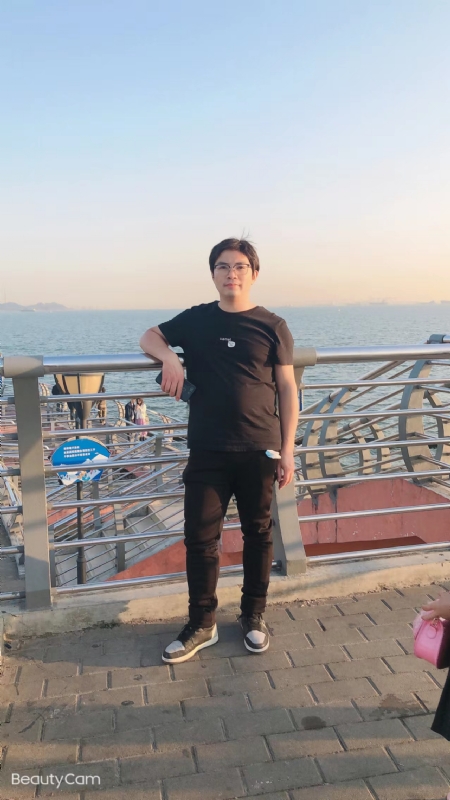 陆迅的第二张照片--宜宾相亲服务中心