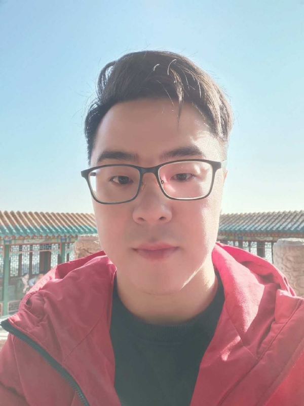 不爱吃竹子的小熊的第一张照片--宜宾相亲服务中心