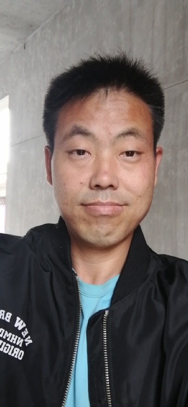 奋斗的执着的第二张照片--宜宾相亲服务中心