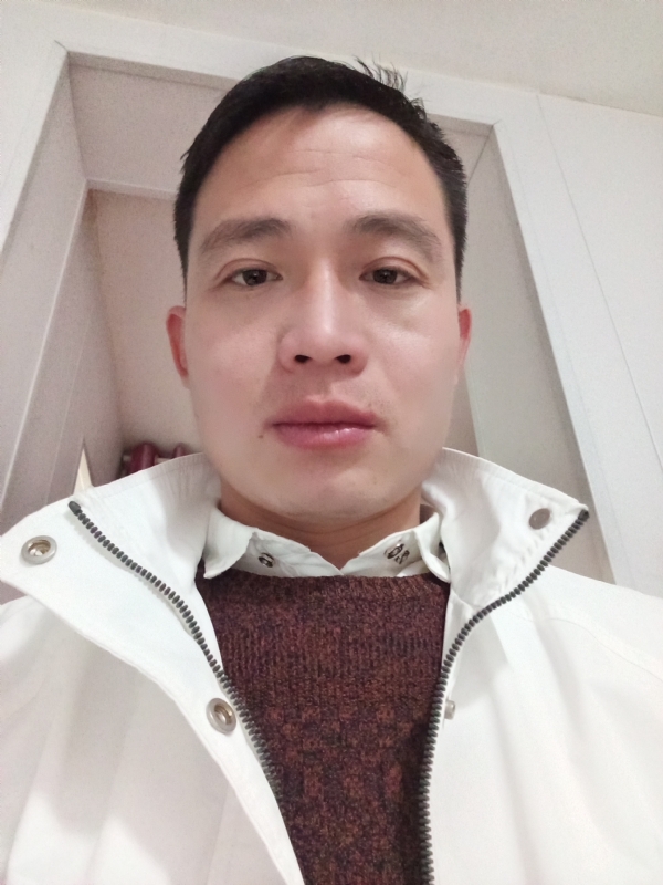 忧伤还是快乐的第一张照片--宜宾相亲服务中心