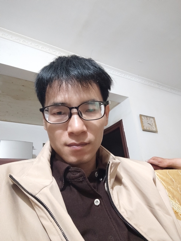 杨一凡的第一张照片--宜宾相亲服务中心