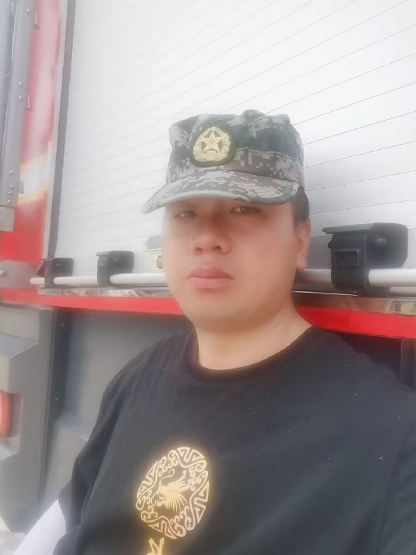 阿萨大大的第一张照片--宜宾相亲服务中心