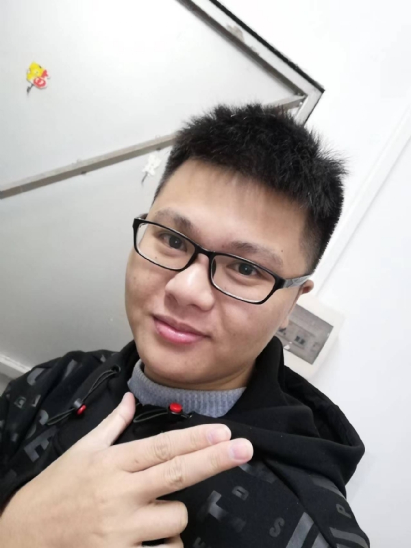 小小梦执的第一张照片--宜宾相亲服务中心