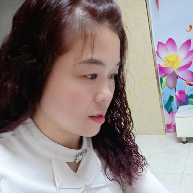 顾枸丽的第二张照片--宜宾相亲服务中心