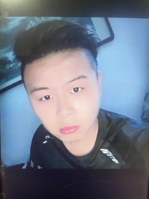 踏实森的第一张照片--宜宾相亲服务中心