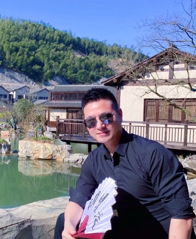 勿忘初心的第二张照片--宜宾相亲服务中心