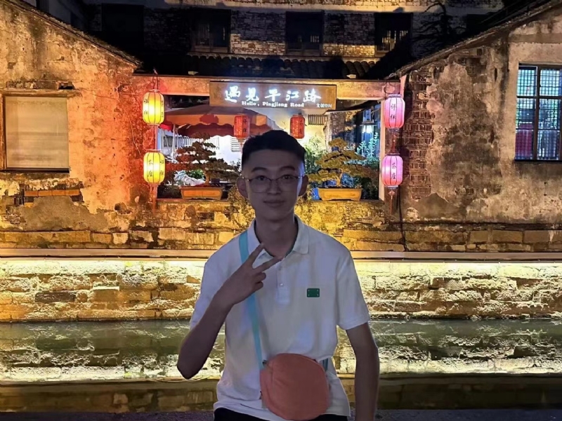 李四的第一张照片--宜宾相亲服务中心