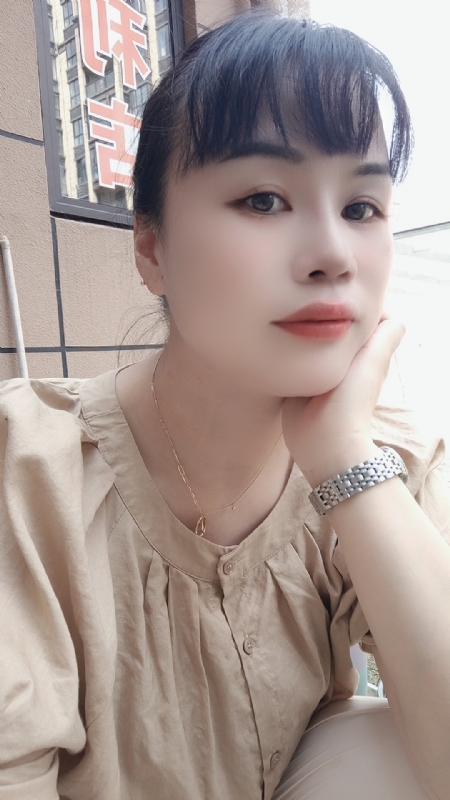 余生请多指教的第一张照片--宜宾相亲服务中心