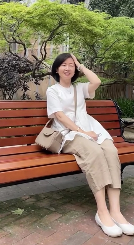 千年老母猪的第二张照片--宜宾相亲服务中心