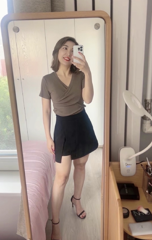 丽波的第二张照片--宜宾相亲服务中心