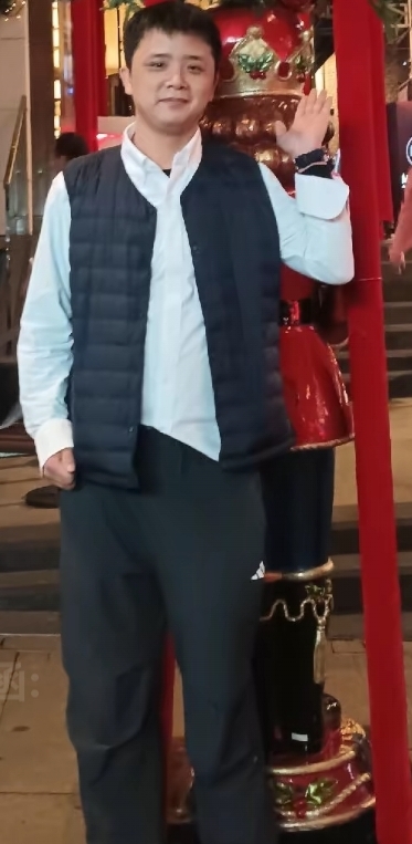 龙凤呈祥的第一张照片--宜宾相亲服务中心