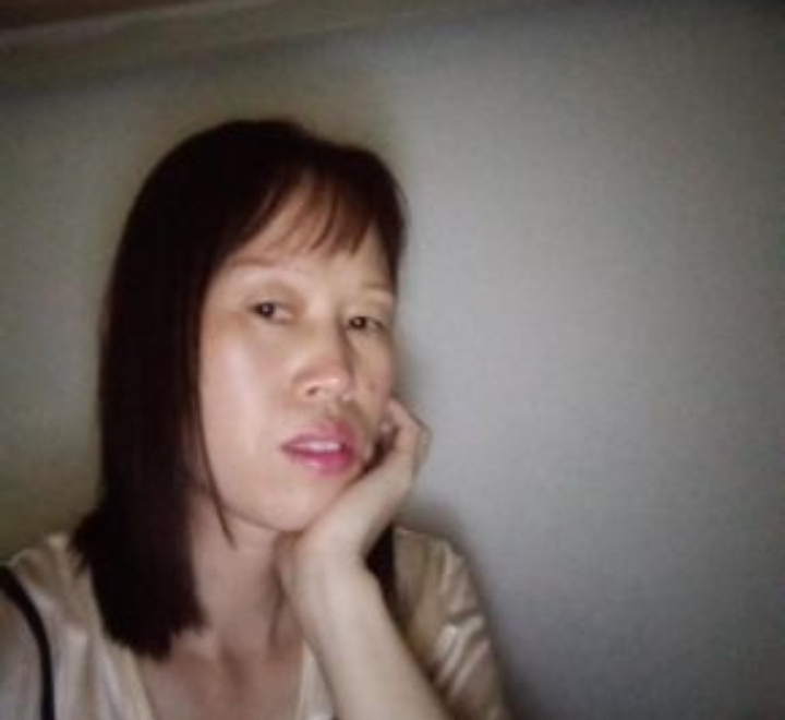 枫叶的第一张照片--宜宾相亲服务中心