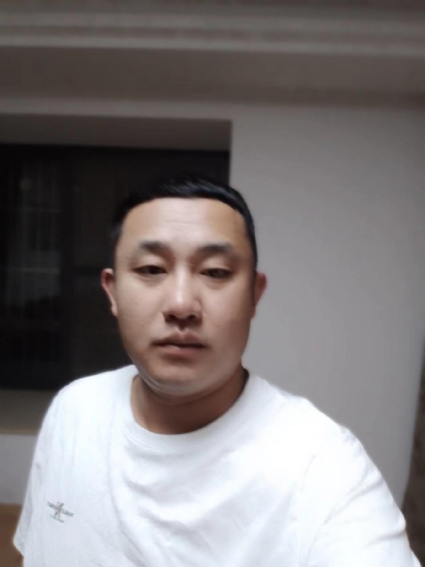 魔尊的第二张照片--宜宾相亲服务中心