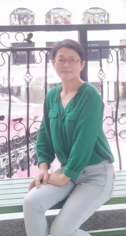 丽华的第一张照片--宜宾相亲服务中心