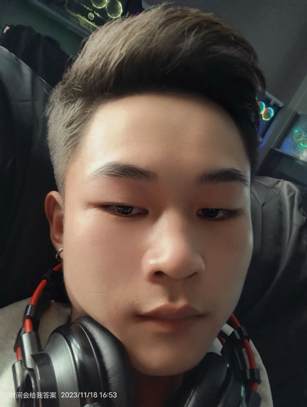 烦烦的小林的第一张照片--宜宾相亲服务中心