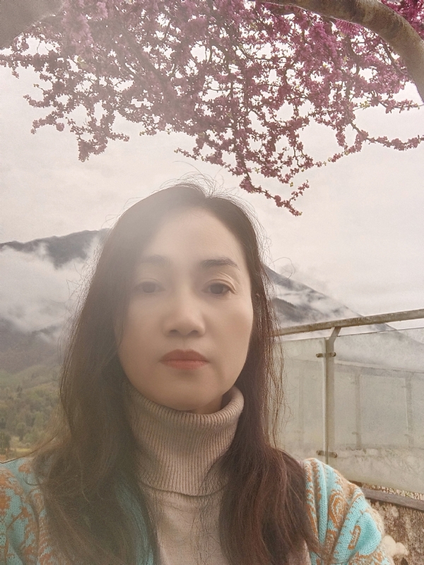 悠然磬歆的第一张照片--宜宾相亲服务中心