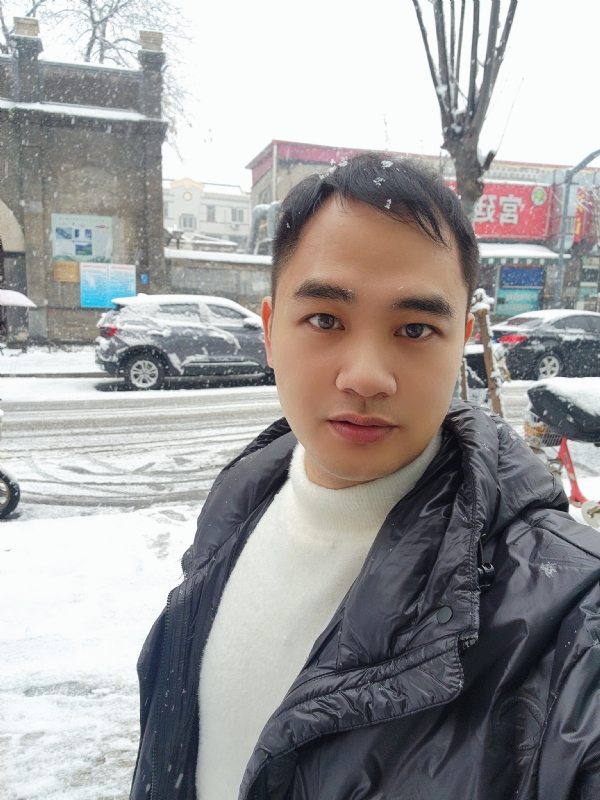 寻找合适伴侣的第一张照片--宜宾相亲服务中心