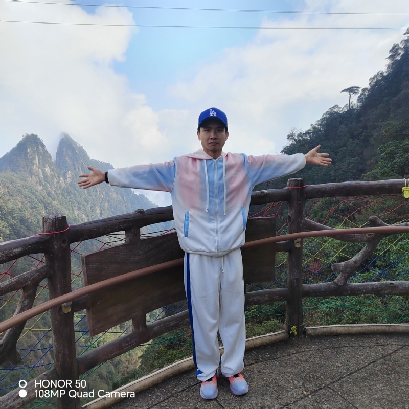 明明的第一张照片--宜宾相亲服务中心