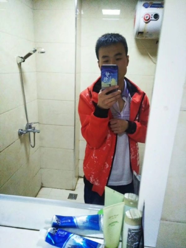 海之子的第一张照片--宜宾相亲服务中心