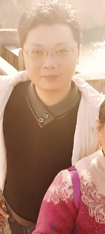 邓生的第二张照片--宜宾相亲服务中心