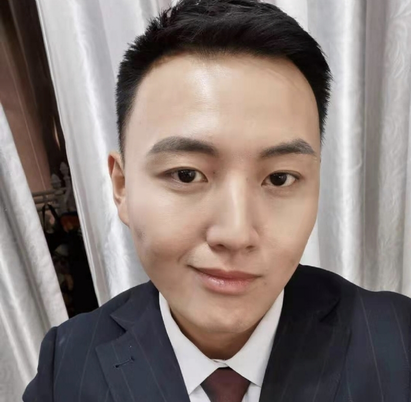 英俊潇洒的第二张照片--宜宾相亲服务中心
