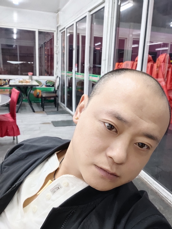 大连相亲的第一张照片--宜宾相亲服务中心