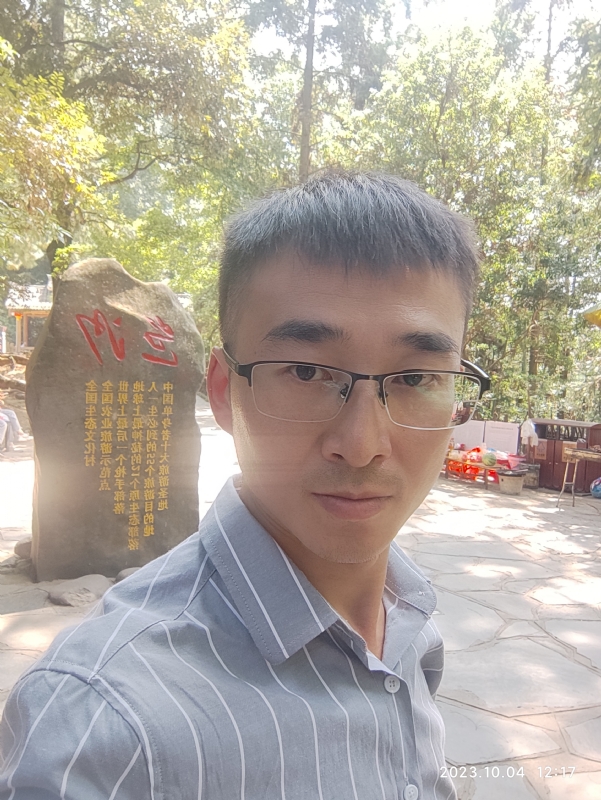 未来可期的第一张照片--宜宾相亲服务中心