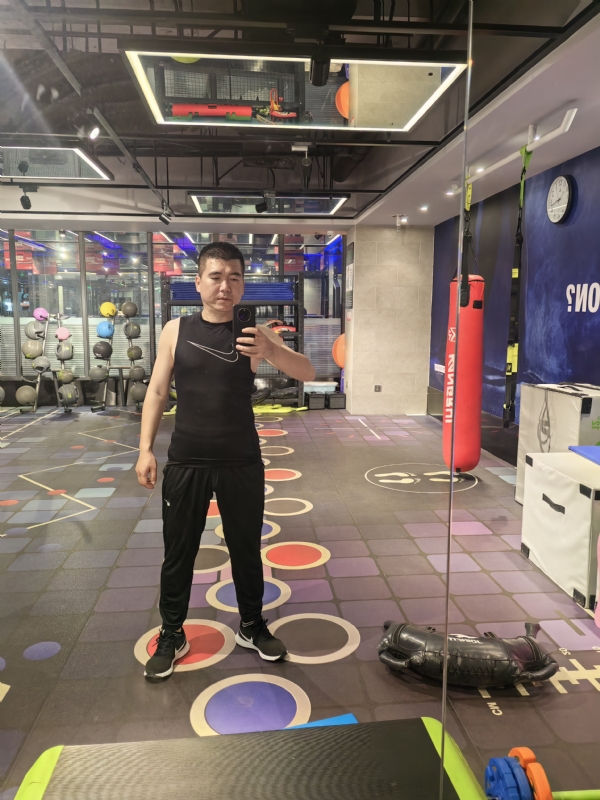 哈哈哈哈哈的第一张照片--宜宾相亲服务中心