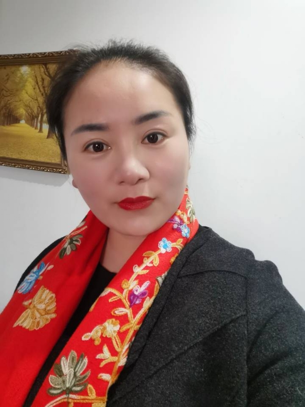 青柠檬的第一张照片--宜宾相亲服务中心